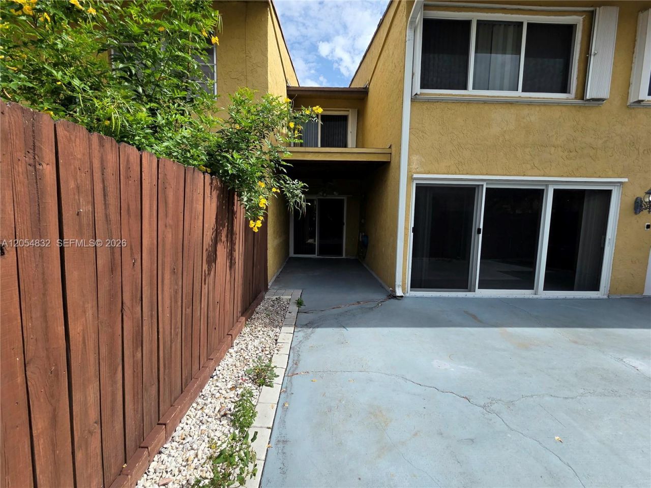 15460 SW 82nd Ln , Unit 403, Miami, FL 33193 Photo