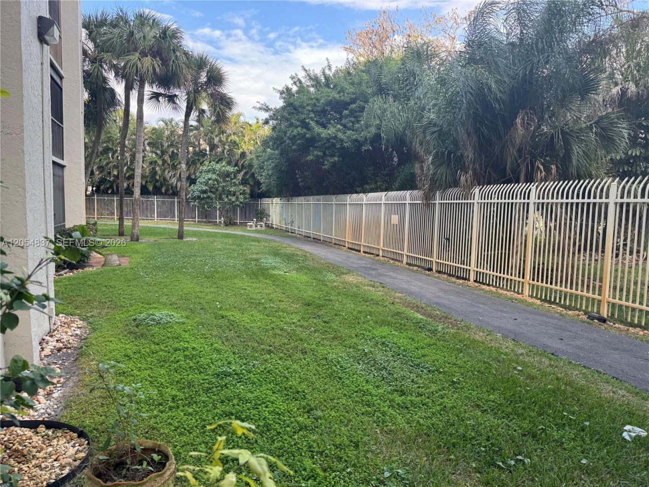 3940 Inverrary Blvd , Unit 106-A, Lauderhill, FL 33319 Photo