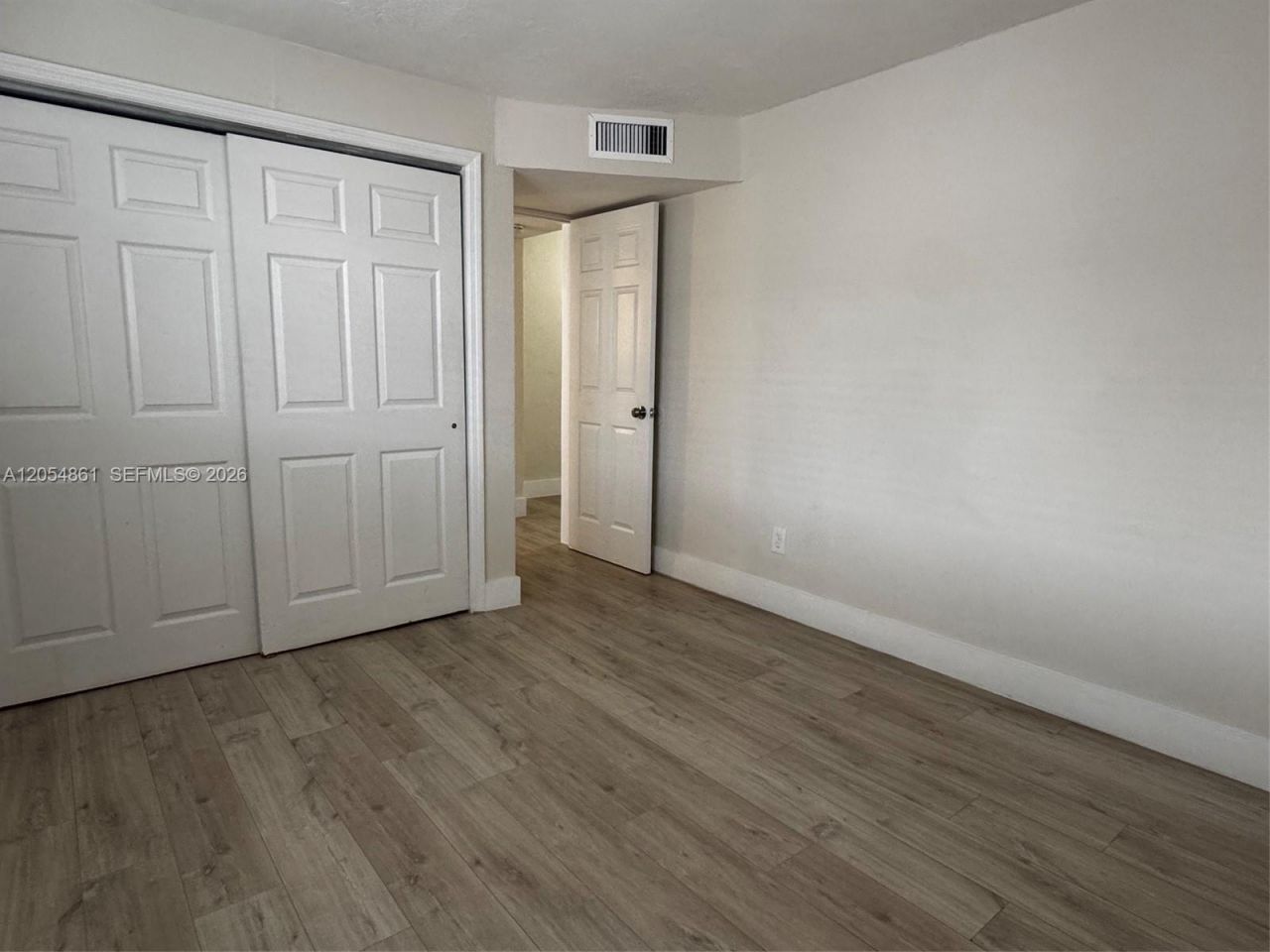 1345 W 28th St , Unit 19, Hialeah, FL 33010 Photo