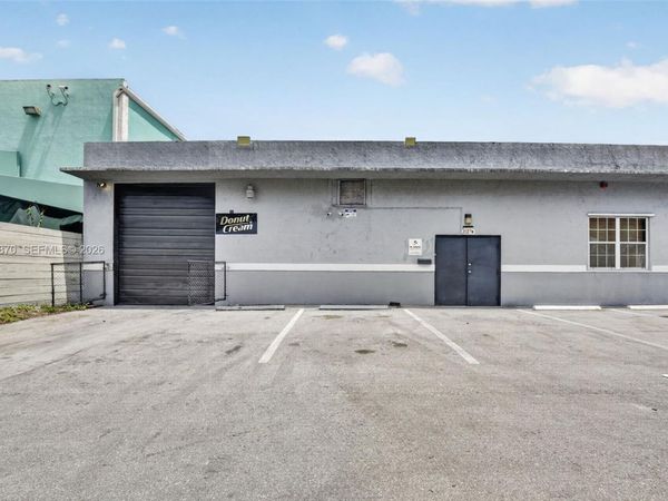 2027 Sherman St, Unit B, Hollywood, FL 33020