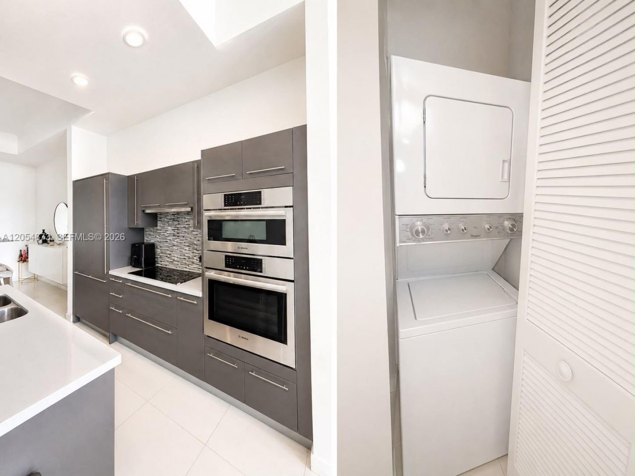7825 NW 107th Ave , Unit 818, Doral, FL 33178 Photo