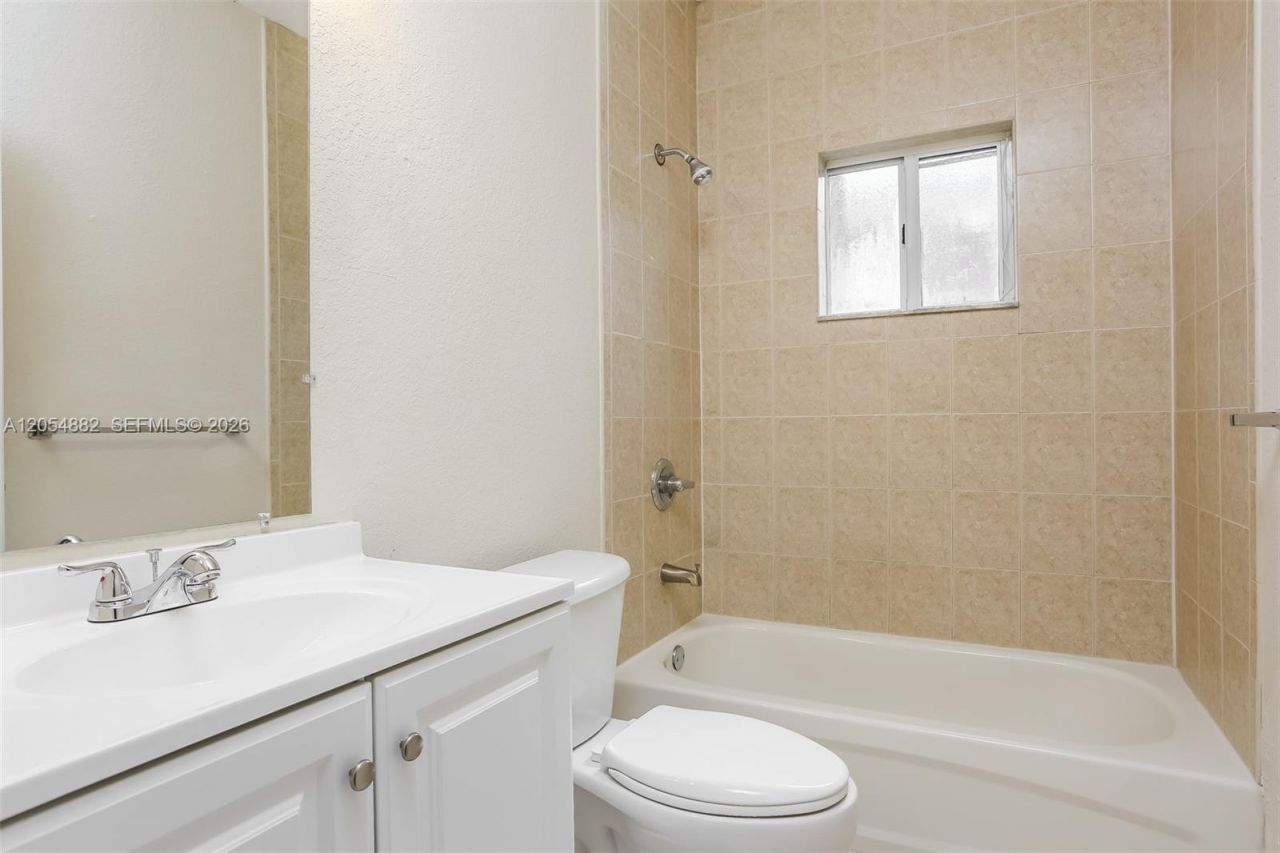 213 SW 15th Pl, Homestead, FL 33030 Photo