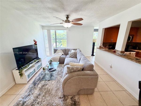 200 177th Dr, Unit 319, Sunny Isles Beach, FL 33160
