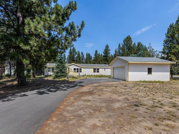 17472 Curlew Drive, Bend, OR 97707