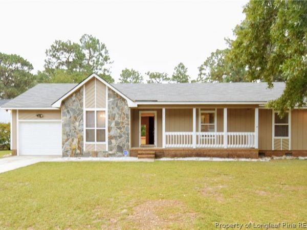 6933 Woodmark Drive , Fayetteville, NC 28314