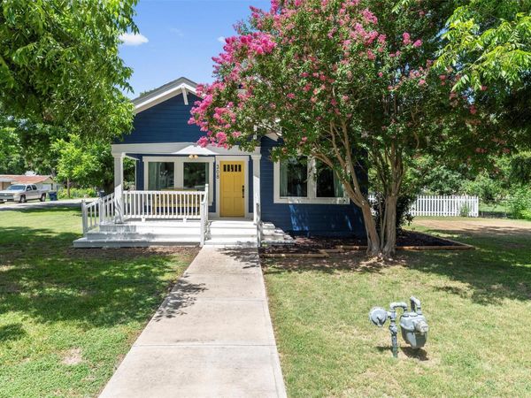 308 Alva ST , Thrall, TX 76578
