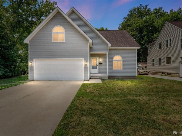 23 N Shirley Street, Pontiac, MI 48342