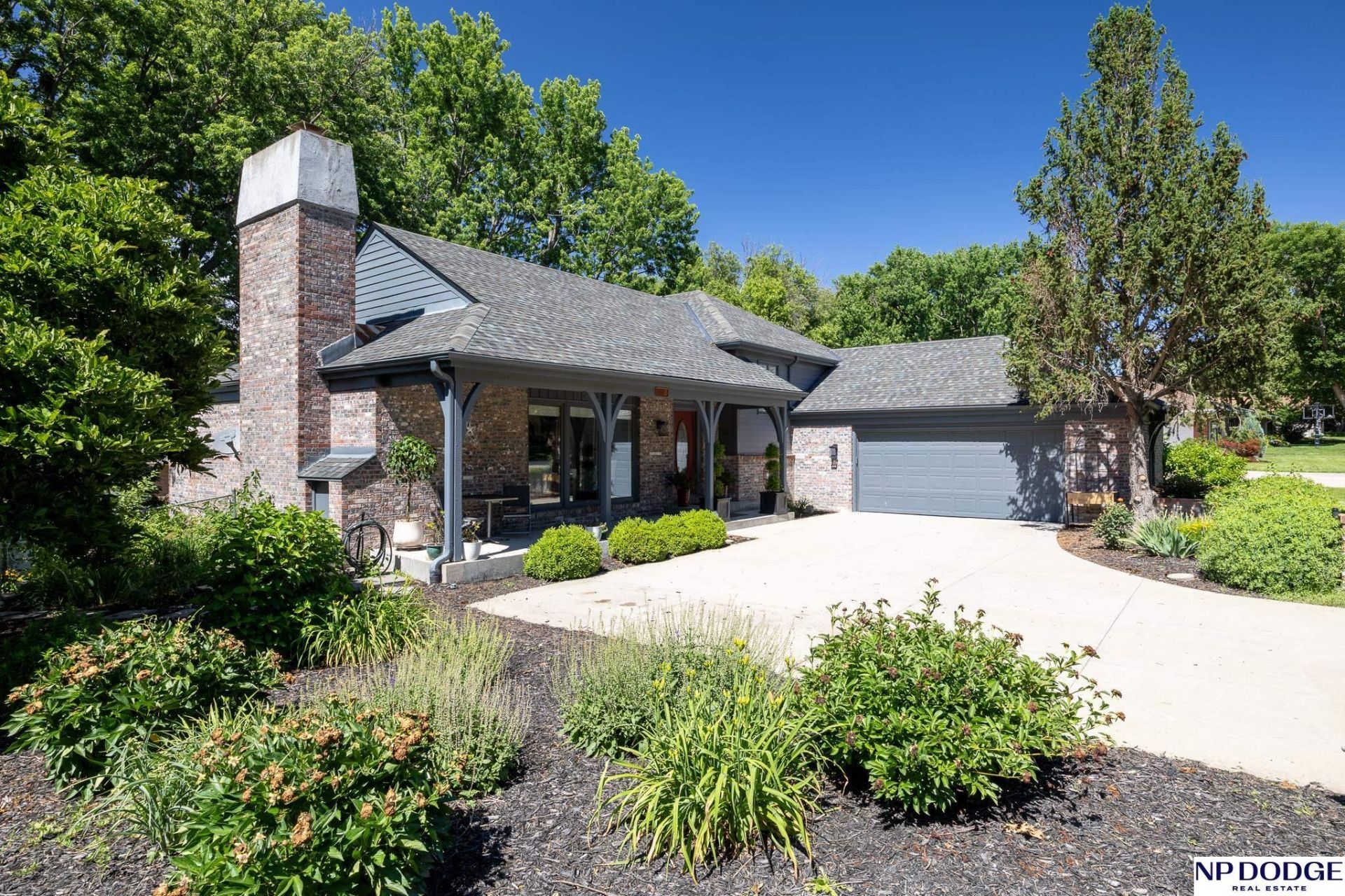 6720 Rexford Drive, Lincoln, NE 68506 Main Photo