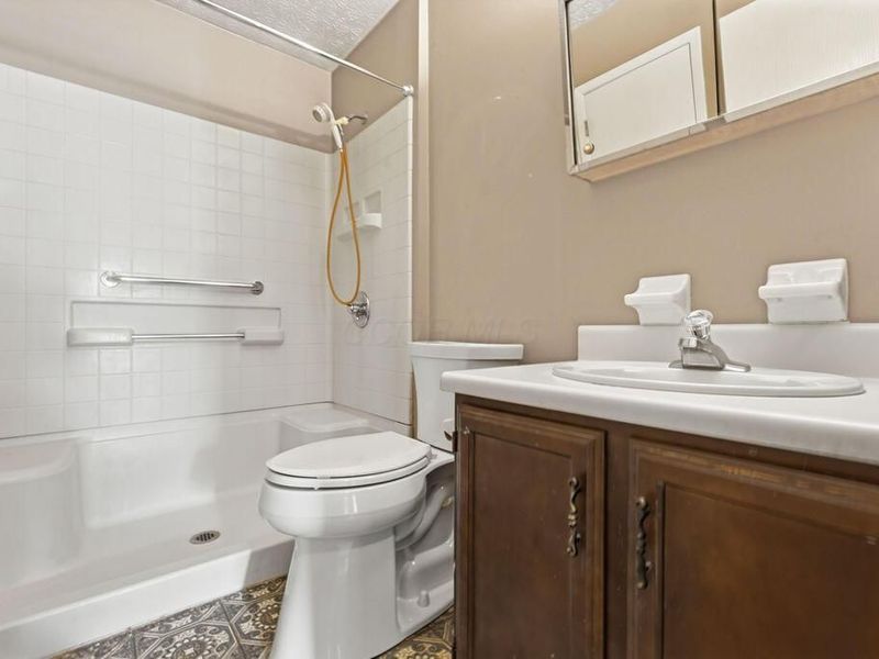 281 Crosslake Court, Westerville, OH 43081 Photo 13
