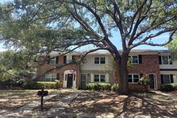 728 Harbor Lane photo 4