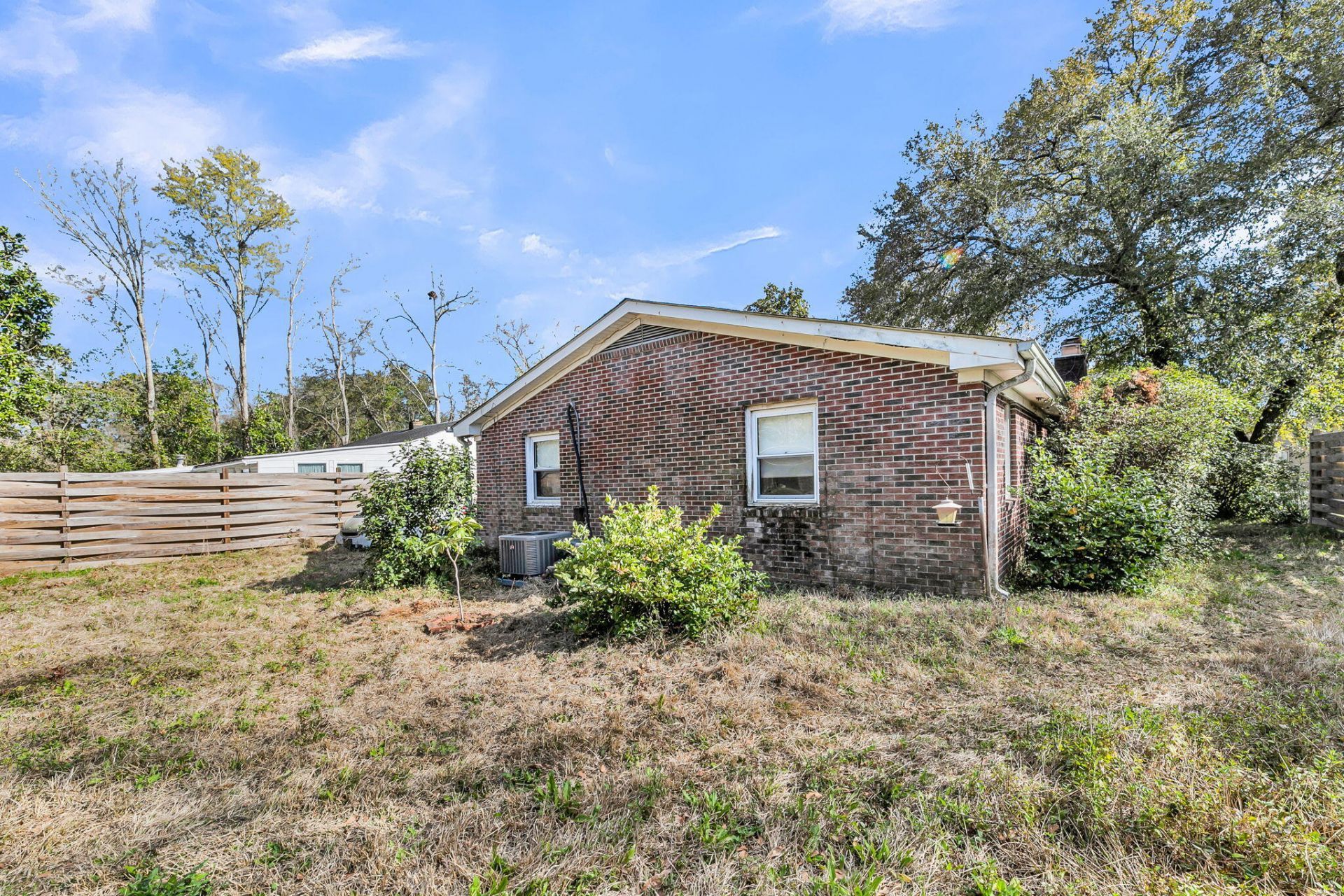 1514 Balsam Street Photo 27