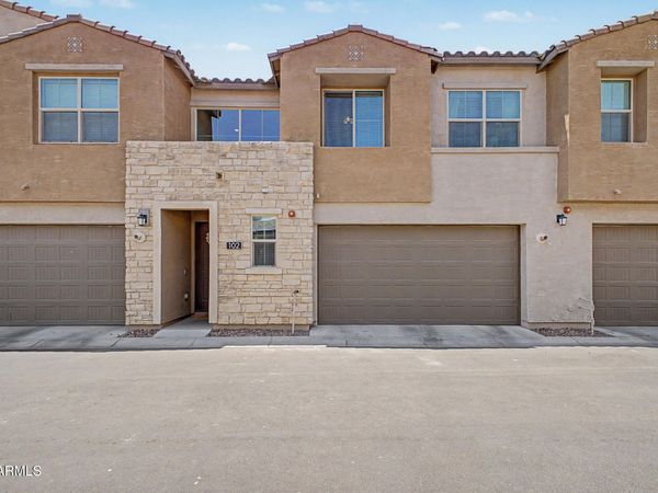 753 E BEAUCHAMP Drive, Unit 102, Gilbert, AZ 85297