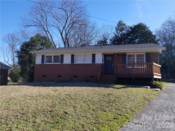 7109 Rockcliff Court , Charlotte, NC 28210