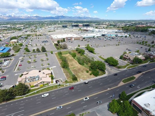 10510 S STATE ST , Sandy, UT 84070