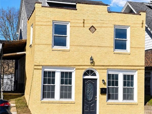 1999 Duss Ave , Ambridge, PA 15003