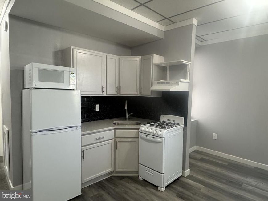 4154 W Girard Avenue, Philadelphia, PA 19104 Main Photo