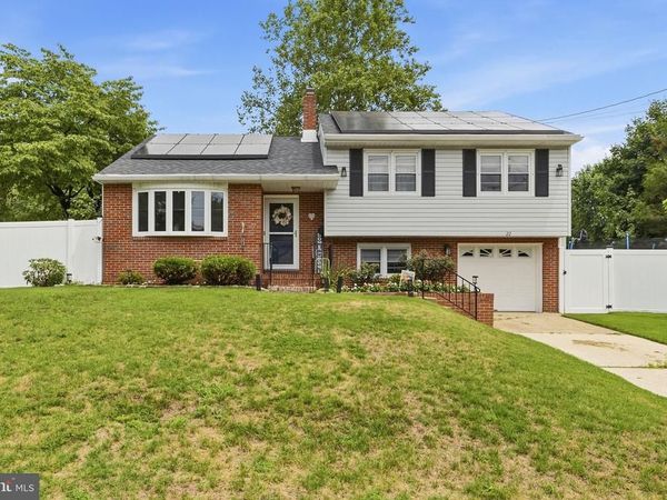 22 WINDING WAY, MOUNT HOLLY, NJ 08060