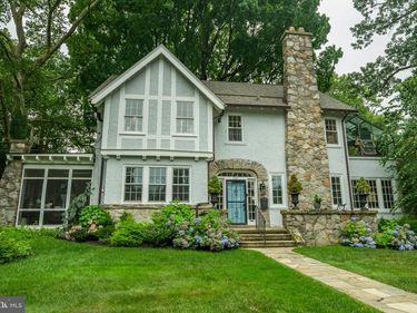 917 GREENWAY AVENUE, YARDLEY, PA 19067