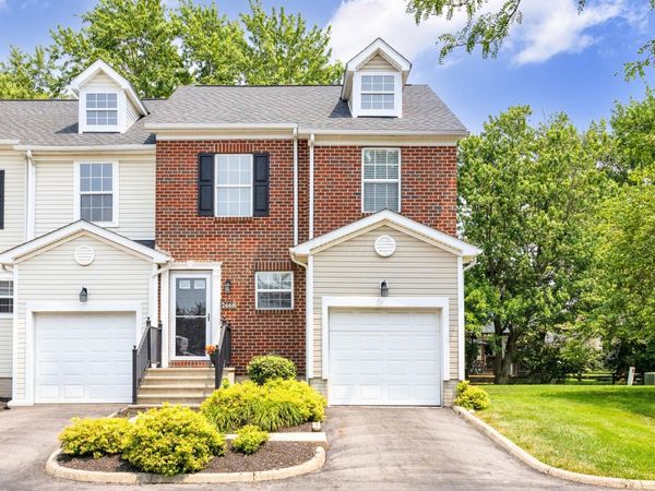 2668 Sawmill Reserve Drive, Powell, OH 43065