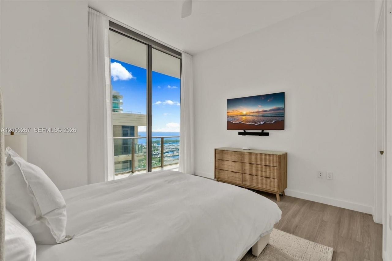 2655 S Bayshore Dr , Unit 1412, Miami, FL 33133 Photo