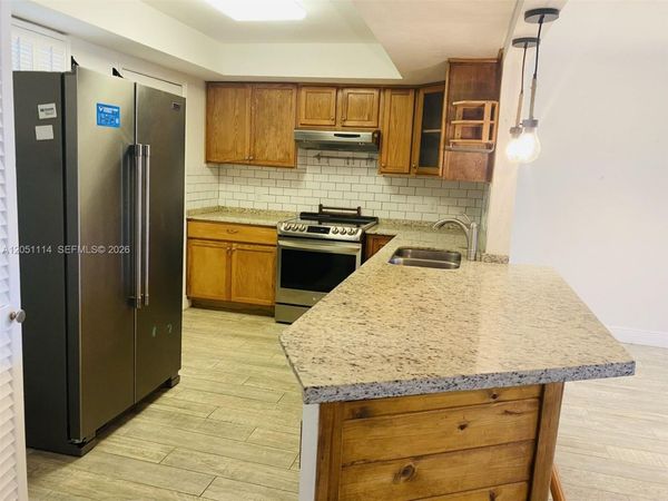 Unit D102, Miami, FL 33179