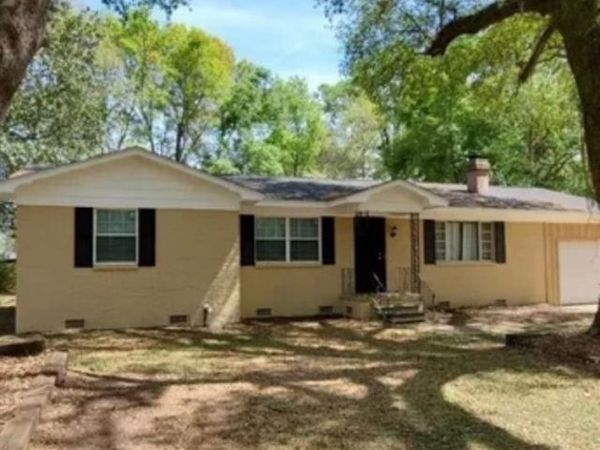 5522 6th Street , Satsuma, AL 36572