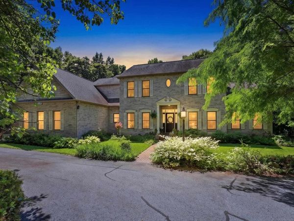 4950 PLUMMERS POINT ROAD, Oshkosh, WI 54904