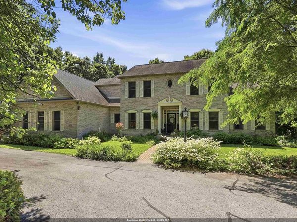 4950 PLUMMERS POINT ROAD, Oshkosh, WI 54904