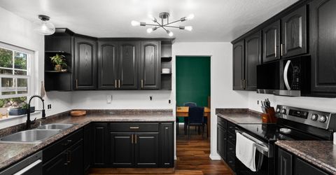 1025 Emerson Way, Sparks, NV 89431 Photo