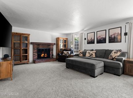 1025 Emerson Way, Sparks, NV 89431 Photo