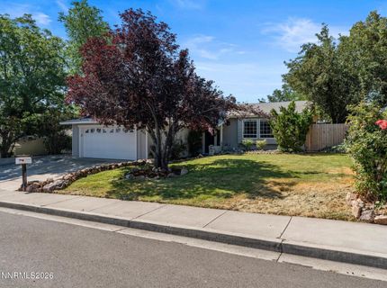 1025 Emerson Way, Sparks, NV 89431 Photo