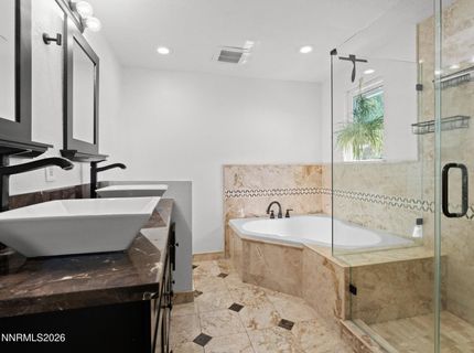 1025 Emerson Way, Sparks, NV 89431 Photo