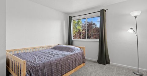 1025 Emerson Way, Sparks, NV 89431 Photo