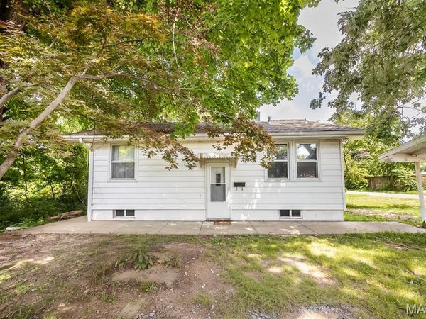 100 N 79th Street, Belleville, IL 62223