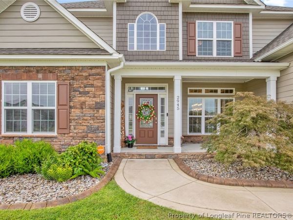 2945 Cragburn Place, Fayetteville, NC 28306