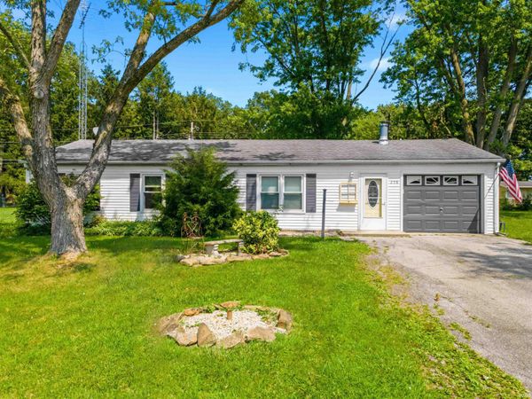 258 Park Avenue, Upland, IN 46989