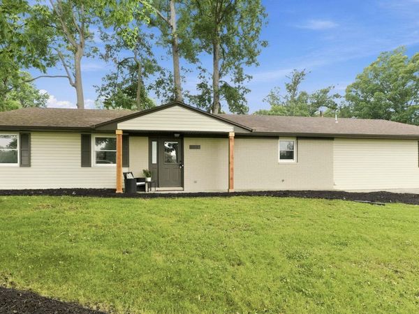4730 Trierwood Park Drive, Fort Wayne, IN 46815