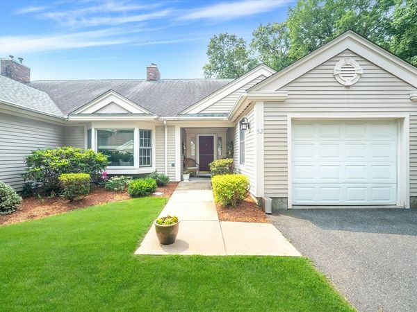 52 Burns Mdw, Unit 52, Longmeadow, MA 01106