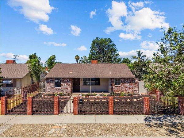 7923 Louise , Northridge, CA 91325