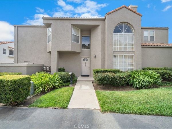 22320 Mission Circle , Unit 92, Chatsworth, CA 91311