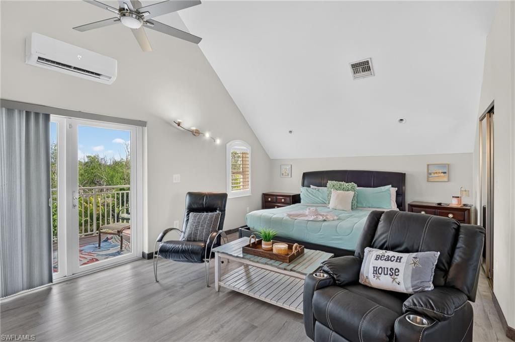 309 Donora Blvd, Fort Myers Beach, FL 33931 Photo