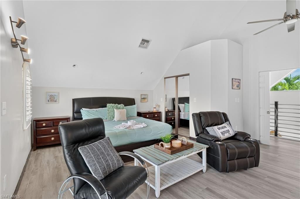 309 Donora Blvd, Fort Myers Beach, FL 33931 Photo