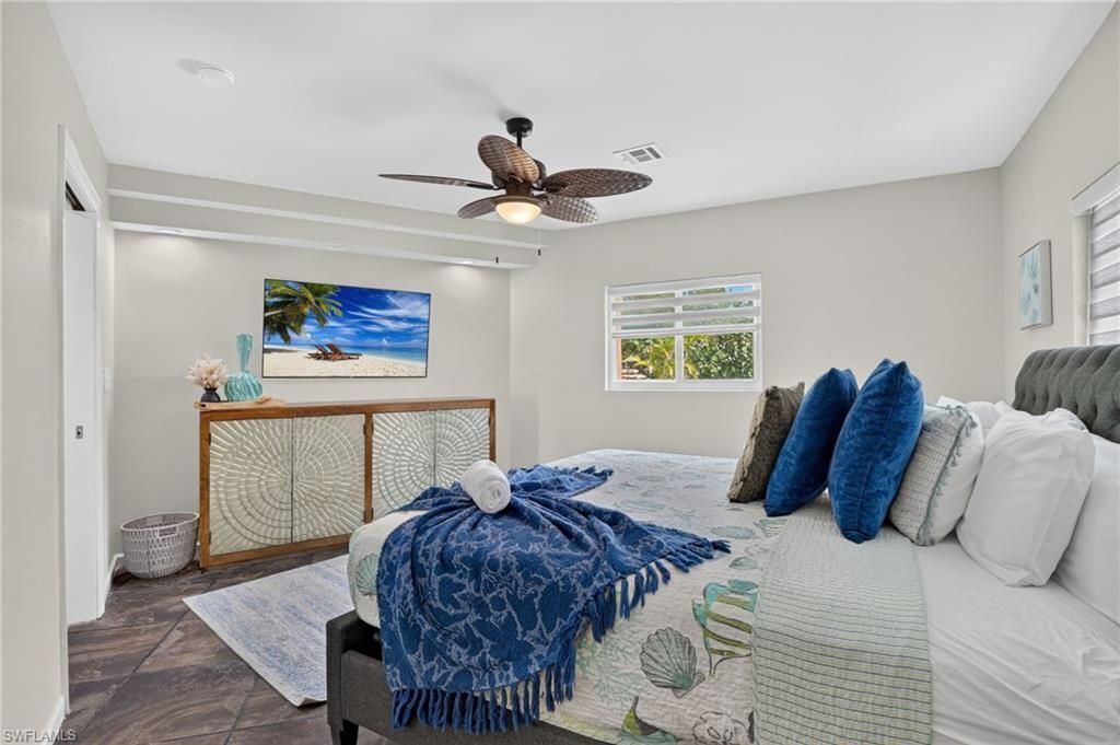 309 Donora Blvd, Fort Myers Beach, FL 33931 Photo