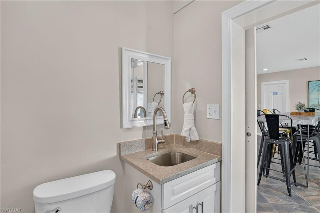 309 Donora Blvd, Fort Myers Beach, FL 33931 Photo