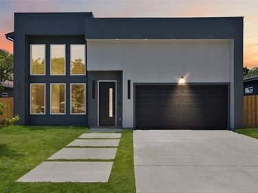 8918 Wadlington Avenue, Dallas, TX 75217