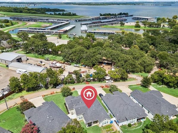 612 Myers Drive, Lake Dallas, TX 75065