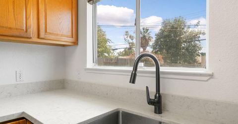 7011 Plumber Way, North Highlands, CA 95660 Photo