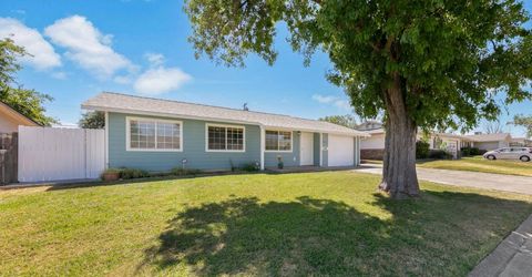 7011 Plumber Way, North Highlands, CA 95660 Photo