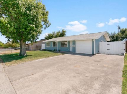 7011 Plumber Way, North Highlands, CA 95660 Photo