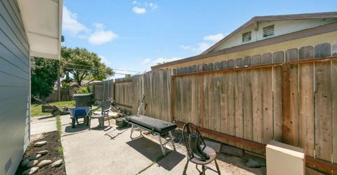 7011 Plumber Way, North Highlands, CA 95660 Photo